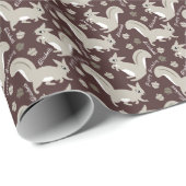 Graue Eichhörnchen Individuelle Name Boy oder Girl Geschenkpapier (Rolleneckpunkt)