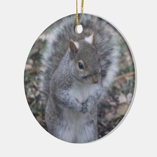 Graue Eichhörnchenverzierung Keramik Ornament (Links)