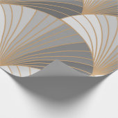 Graue Elemente mit goldener Kontur. nahtloses Must Geschenkpapier (Ecke)