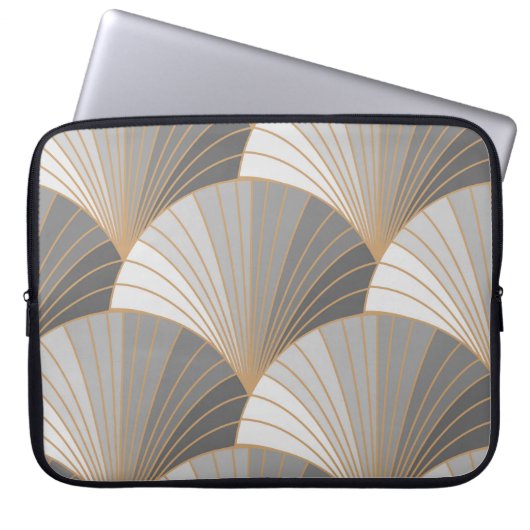 Graue Elemente mit goldener Kontur. Nahtloses Must Laptopschutzhülle (Vorderseite)