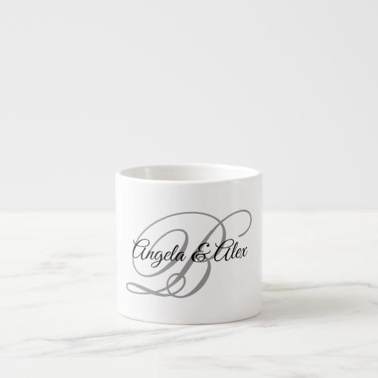 Graue Extravagante Kalligraphie-Script-Monogramm Espressotasse (Vorderseite)