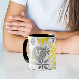Graue gelbe Blume Grafisches Monogramm Zweifarbige Tasse