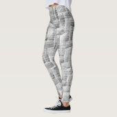 Graue gemusterte Leggings mit Kratzmuster (Links)