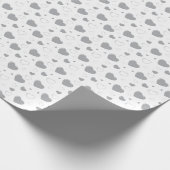 Graue glänzende Herzen niedlich romantisches Muste Geschenkpapier (Ecke)