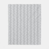 Graue Hand gezeichnetes Zickzack Muster Fleecedecke (Vorderseite)