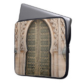 GRAUE HOLZTÜR LAPTOPSCHUTZHÜLLE (Vorderseite Links)