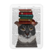 Graue Katze mit Büchern auf Kopf Magnet (Vertikal)