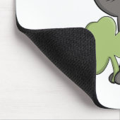 Graue Katze Shamrock Kleeblatt-Anhänger Mousepad (Ecke)