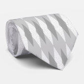 Graue Krawatte mit Argyle-Muster im Stil der Mitte (Gerollt)