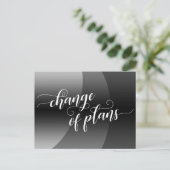 Graue Krümmung der Pläne für das Hochzeitsupdate Postkarte (Stehend Vorderseite)