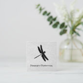 Graue Libelle (schwarz) Quadratische Visitenkarte (Stehend Vorderseite)
