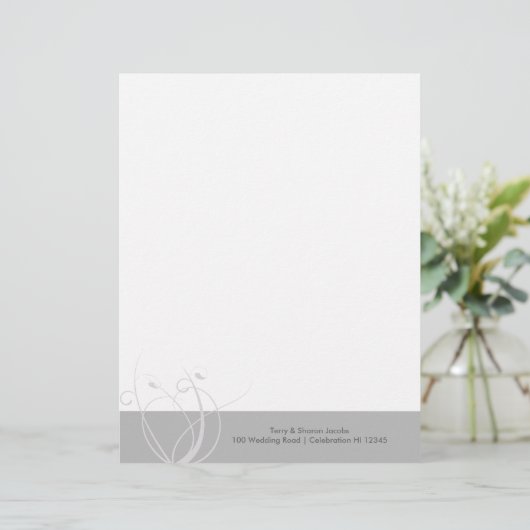 Graue moderne Stationäre (Stehend Vorderseite)