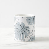Graue Monstera-Blätter auf weiß Kaffeetasse (Mittel)
