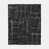 Graue Namen Girly Typografy Pattern Black Fleecedecke (Vorderseite)