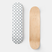 Graue Polka Dots, Polka Dot Pattern, Dots, Dotter Skateboard (Vorderseite)