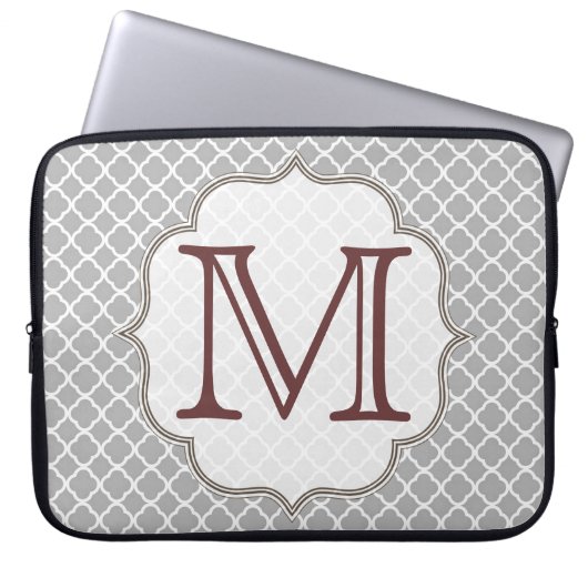 Graue Quarterfolie Latti Monogram 15" Laptop Case (Vorderseite)