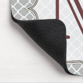 Graue Quarterfolie Latti Monogram Initial Mouse Pa Mousepad (Ecke)