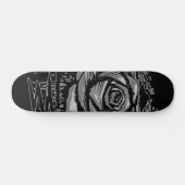 Graue raue Rose Graffiti-Kunst • Urbane Straßenmod Skateboard (Horizontal)