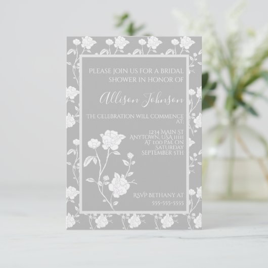 Graue Rose Brautdusche Einladung (Stehend Vorderseite)