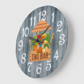 Graue Rustikale Tiki-Bar-Uhr Große Uhr (Winkel)