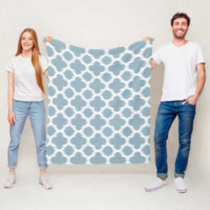 Graue Schieferblaue Weiße Ikat-Vierblattmuster Fleecedecke