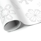 Graue Schneeflocken auf weißem Weihnachtswrapping  Geschenkpapier (Rolleneckpunkt)