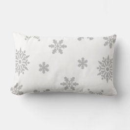 Graue Schneeflocken fallen Kissen