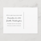 Graue Schneeflocken und Sterne Save the Date Postk Ankündigungspostkarte (Rückseite)