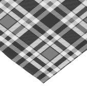 Graue Schwarz-weiße Flannel Kariertes Tartan Desig Kurzer Tischläufer (Ecke)