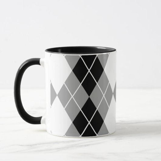 Graue Schwarz-weiße Raute Diamond Design Tasse (Links)
