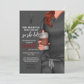 Graue Scrubs Nursing School Abschluss Einladung (Stehend Vorderseite)