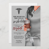 Graue Scrubs Nursing School Abschluss Einladung (Vorne/Hinten)