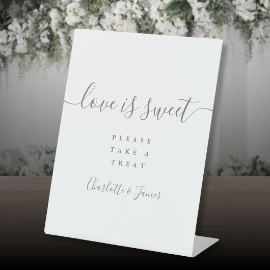 Graue Signature Script-Liebe ist süß Gefallen Sockelschild