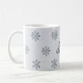 Graue silberne Schneeflocken Weihnachten Kaffeetasse (Links)