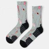 Graue Socken mit schwarzen Zehen, verziert mit Ros (Links)
