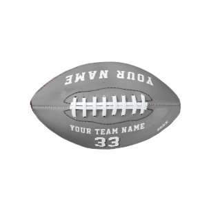 Graue Spielername und Teamname Football