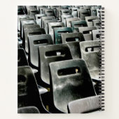 Graue Stühle Notizblock (Rückseite)