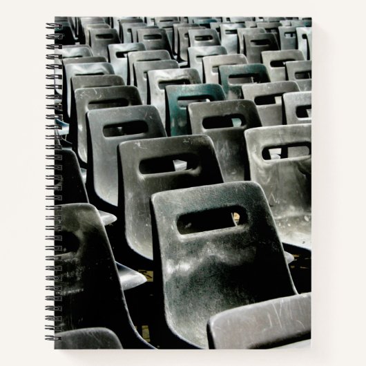 Graue Stühle Notizblock (Vorderseite)