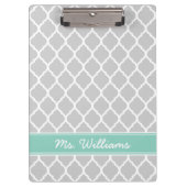 Graue und Aqua-Quatrefolien-Monogramm Klemmbrett (Vorderseite)