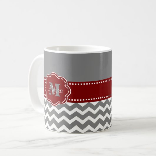 Graue und dunkelrote Zickzack personalisierte Kaffeetasse (Vorderseite Links)