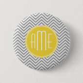 Graue und gelbe Chevronen Custom Monogram Button (Vorderseite)