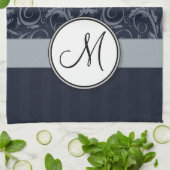 Graue und Navy Floral Wisps & Stripes mit Monogram Geschirrtuch (Gefaltet)