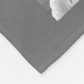 Graue und rosa Chevronen mit benutzerdefinierter M Fleecedecke (Ecke)