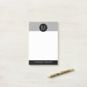 Graue und schwarze Chevronen mit benutzerdefiniert Post-it Klebezettel (Auf Schreibtisch)