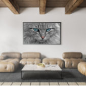 Graue und schwarze Tabby Katze mit schönen blauen  Poster