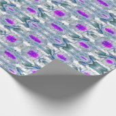 Graue und violette Blumenmuster Geschenkpapier (Ecke)