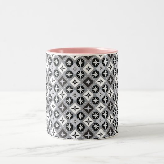 Graue und weiße Designs Zweifarbige Tasse (Mittel)
