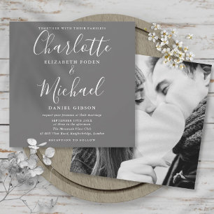 Graue und weiße elegante Schrift Hochzeitsfoto Einladung