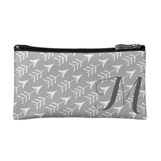 Graue und weiße Pfeile mit Monogramm Makeup-Tasche
