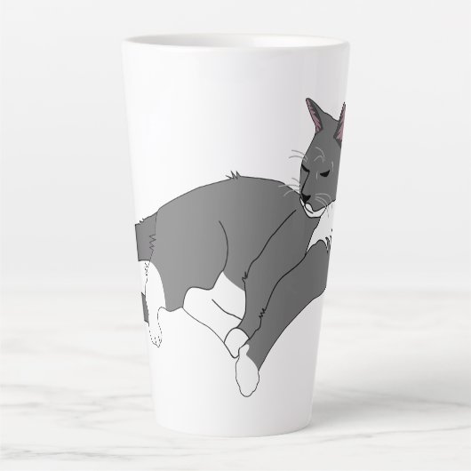 Graue und weiße Tuxedo Katze Milchtasse (Vorderseite)